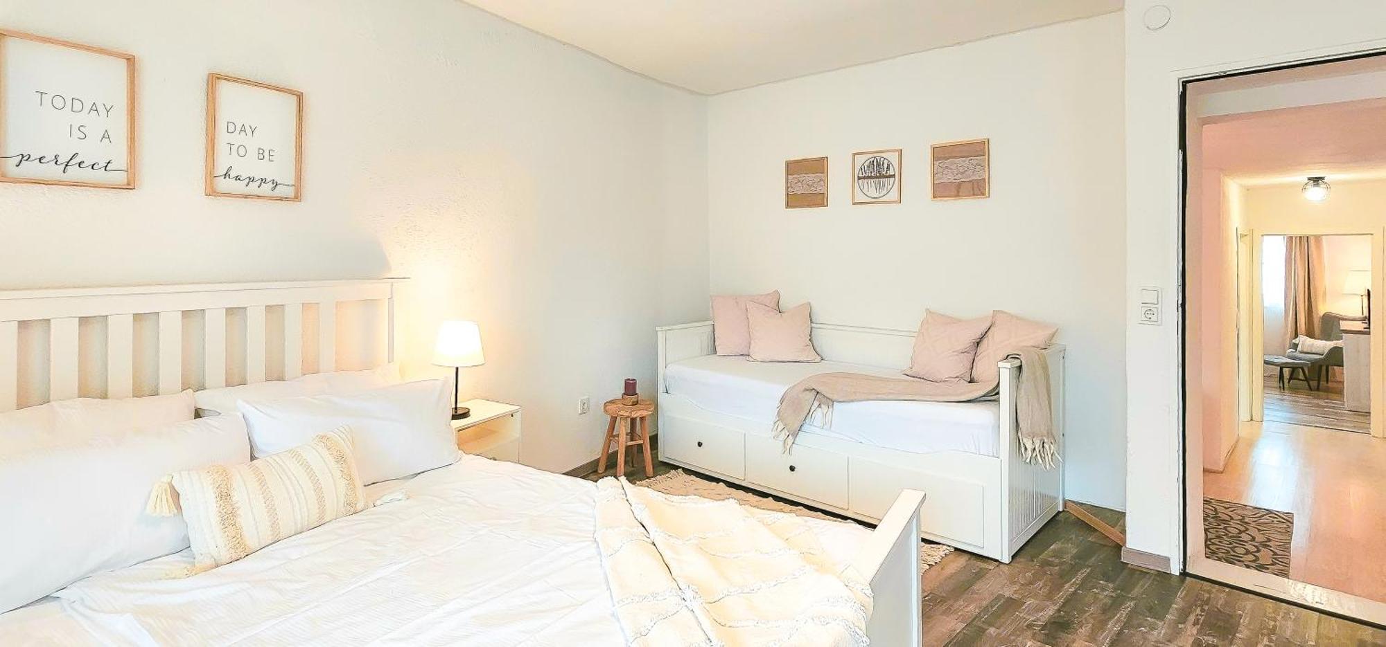 Apartment Suedwind - Beautiful Premium Apartment With 2 Bedrooms Near Rhine Falls & Zurich Airport In Klettgau Weisweil  Exteriör bild